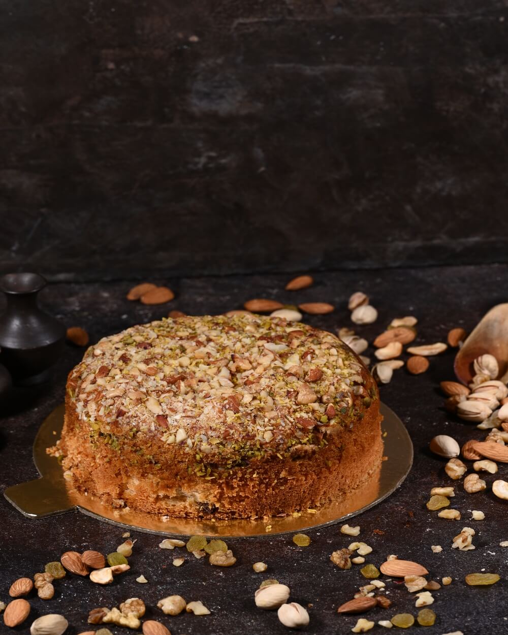 Shop for Fresh Dry Fruit Covering Chocolate Cake online - Partapgarh